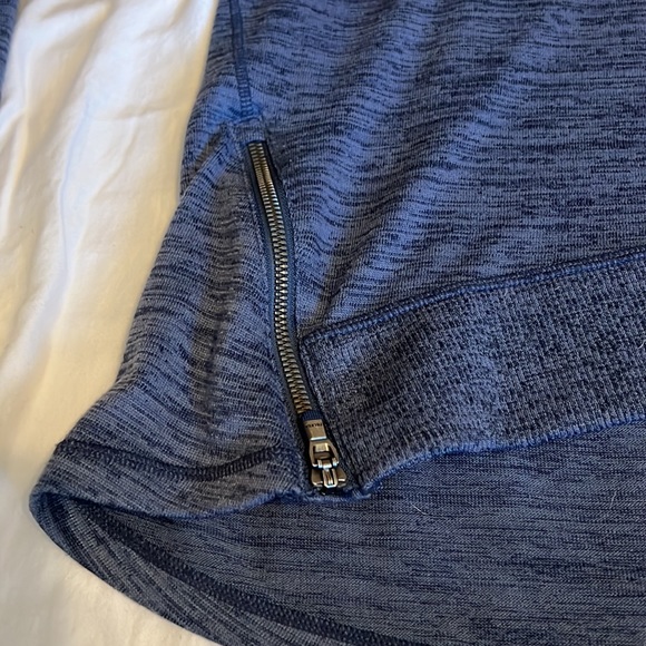 Athleta longsleeve top - Picture 4 of 8